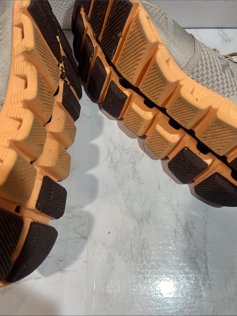On Cloud On Running Beige & Peach Runner Sneakers - Picture 5 of 13